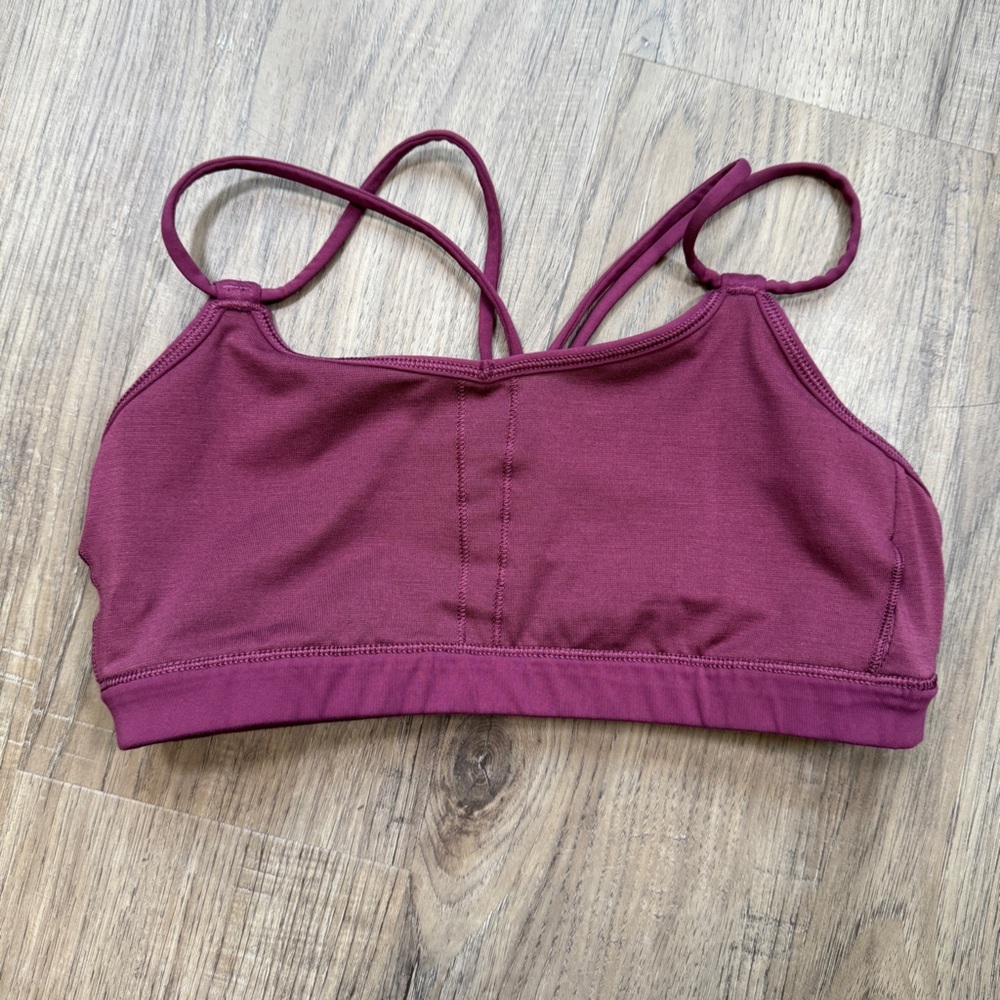 Lululemon Strappy Purple Sports Bra - Size 4 - Picture 5 of 7
